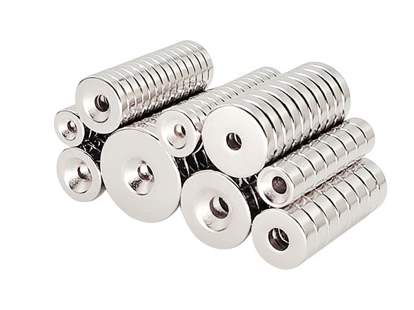 沉头孔磁铁